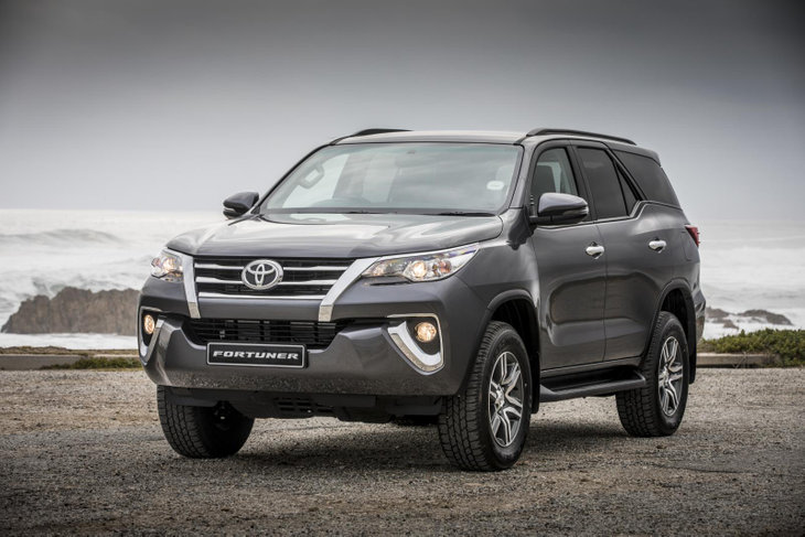 Mobil Petualang Offroad Terbaik